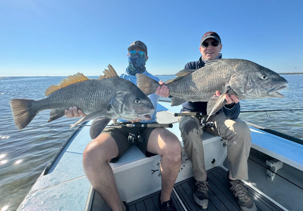 redfish, redfish on fly, sightfishing, mosquito lagoon, indian river lagoon, new smyrna beach, new smyrna beach fly fishing, flats fishing, backcountry fishing, fishing flats, sight fishing the flats, shallow water sight fishing, fly fishing, saltwater fly fishing, tailng redfish, seatrout on fly, black drum on fly, snook on fly, tarpon on fly, florida sight fishing, florida fly fishing, winter redfishing, shad, shad on fly, st johns river
