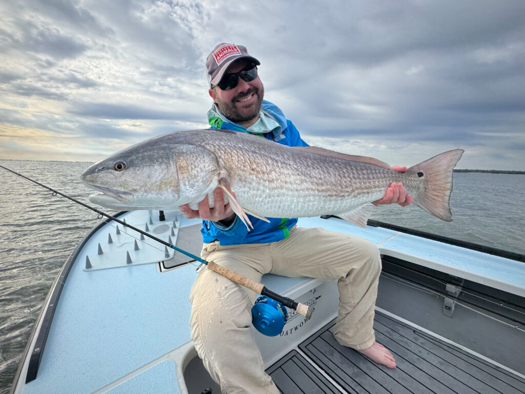 redfish, redfish on fly, sightfishing, mosquito lagoon, indian river lagoon, new smyrna beach, new smyrna beach fly fishing, flats fishing, backcountry fishing, fishing flats, sight fishing the flats, shallow water sight fishing, fly fishing, saltwater fly fishing, tailng redfish, seatrout on fly, black drum on fly, snook on fly, tarpon on fly, florida sight fishing, florida fly fishing, winter redfishing, shad, shad on fly, st johns river